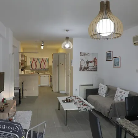 Lägenhet Bianco E U Nicosia