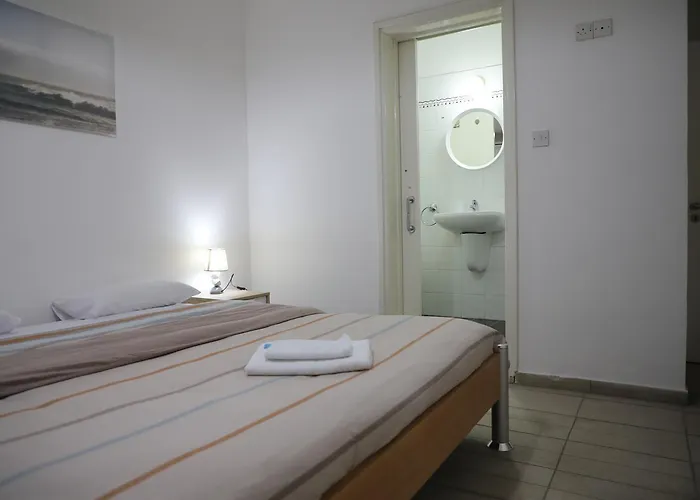 Bianco E U * Nicosia